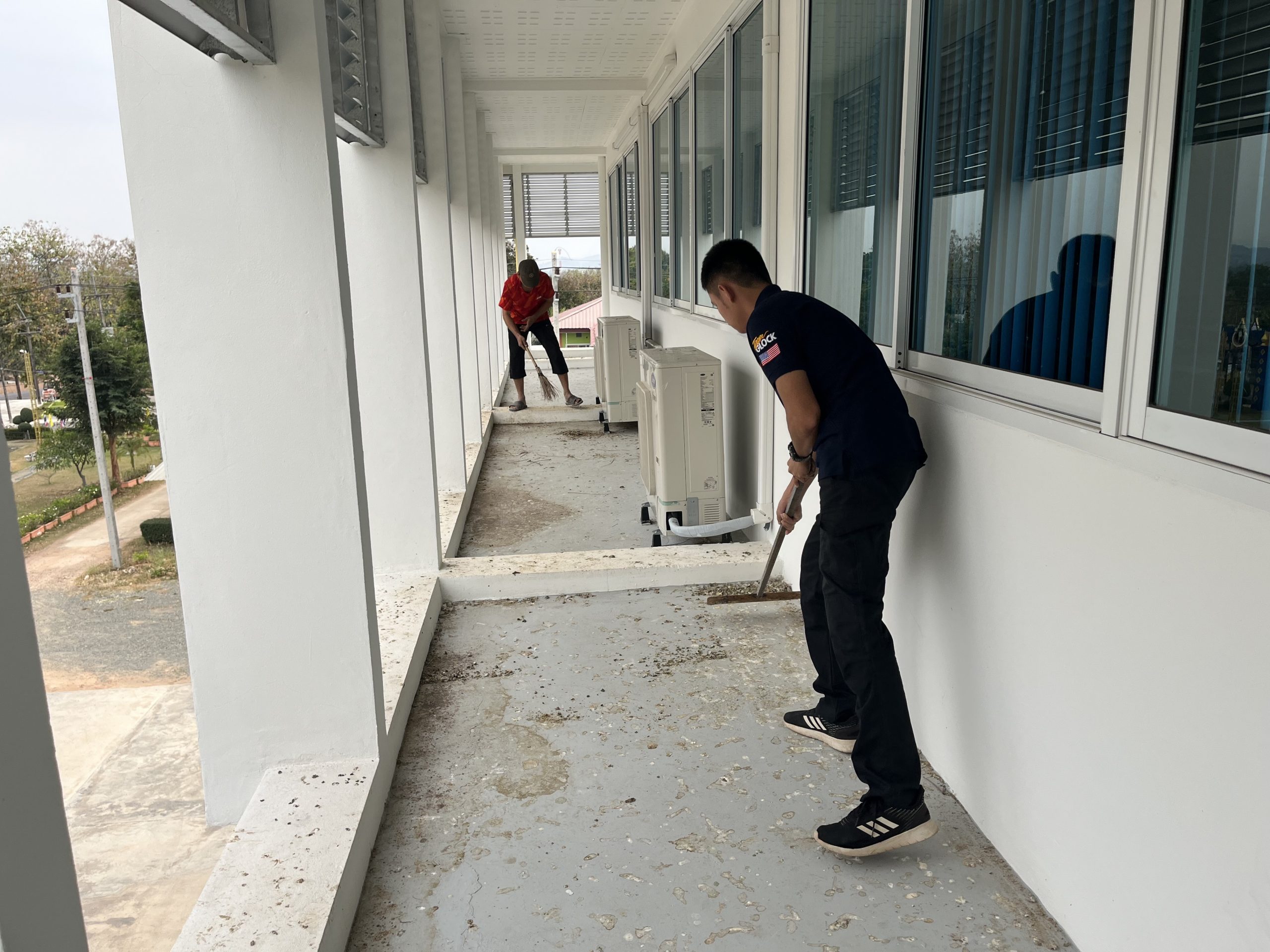 93745483-E814-41C5-B507-DD1AFCC9814D